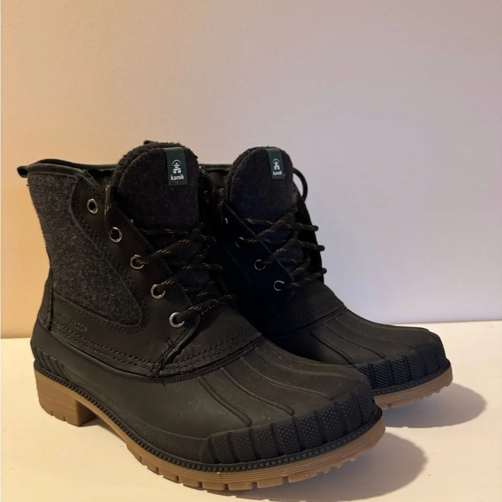 Kamik Sienna Mid Waterproof Winter Rubber Wool Thinsulate Duck Boots